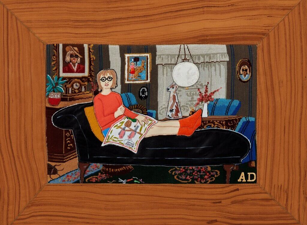 Adrienne Doig, "Scene 3", 2020, borduursel, applique en verf op petit point, 37 x 48 cm.