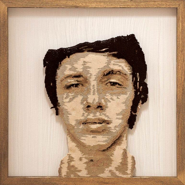 Fırat Neziroğlu, "Teenager", handgeweven, vislijn, wol, katoen, zijde, 120 x 120 cm, 2010.